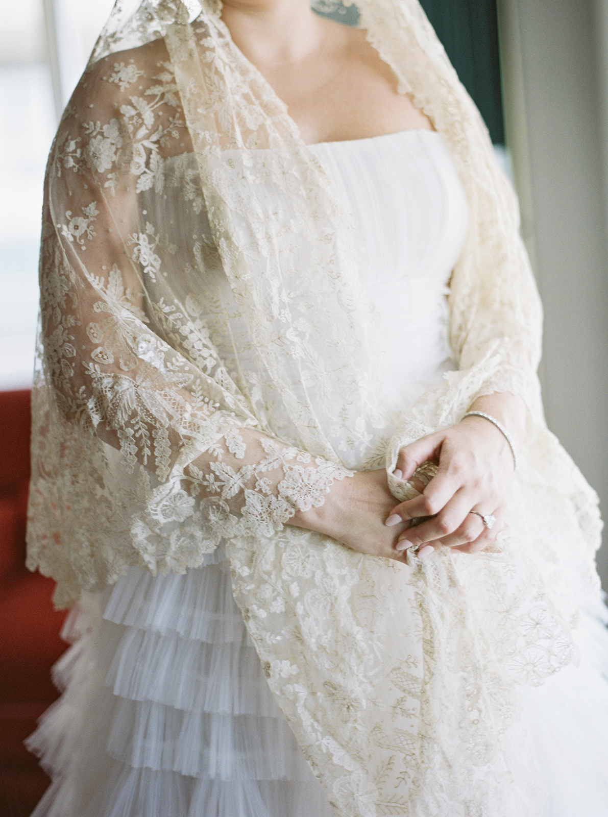 bride wearing her great grandmother's wedding veil
